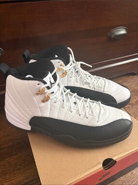 Nike Air Jordan 12 Retro Men's Sneakers - White / Black / Gold Accents